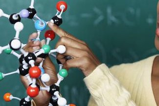 女性有染色体罗氏易位在大冶市做试管养囊成功率高吗？试管移植后需要保胎吗！